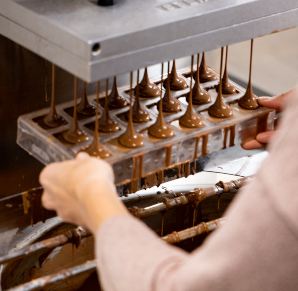 Schokolade selber giessen Workshop Zermatt Bäckerei Fuchs